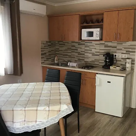 Dravecz Балатонлелле